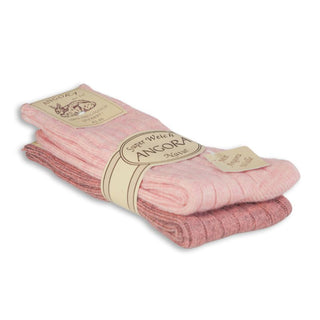 Pink og rosa angorauldsokker, med produktmærke.